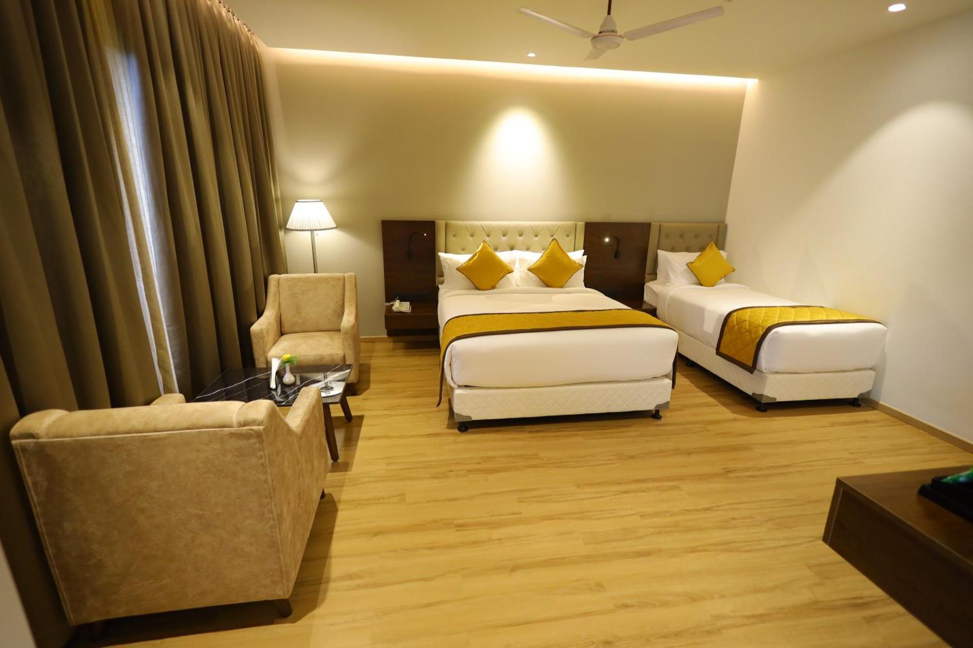 The Aurum Subrahmanya ภายนอก รูปภาพ